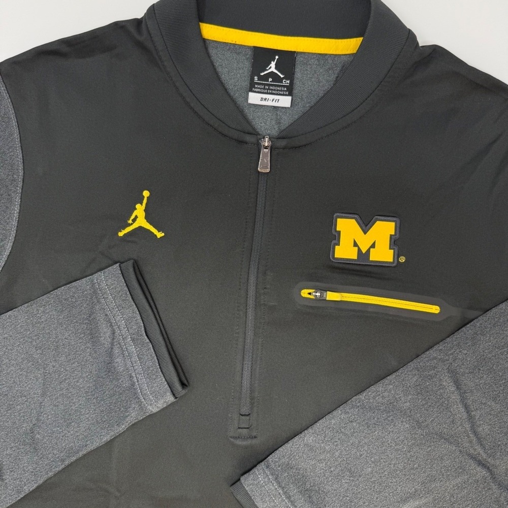 Jordan Michigan Wolverines‎ Dri-FIT 1/4 Zip Pullover Black Grey Mens Small